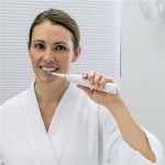using-complete-care-5-0-toothbrush-white